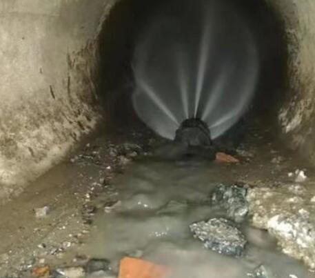 石龙镇市政管道清淤